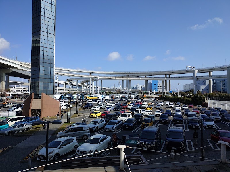 大黒PA(クルマ好きの聖地)(横浜)